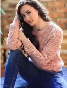 Elite escort service in Kursela for home and hotel visits